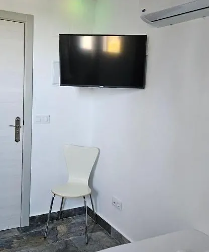 Nervion Pensjonat Sewilla